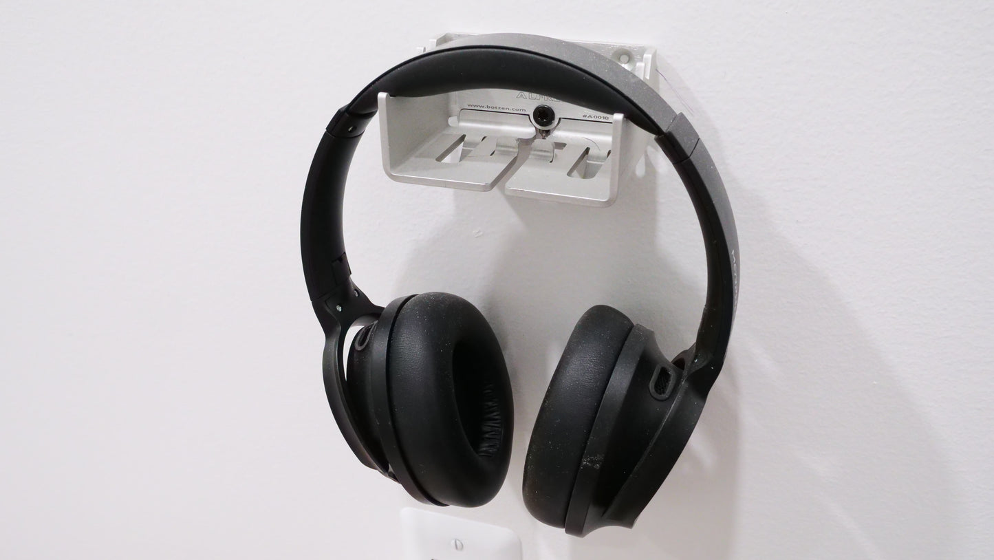 The Aluminum "Alfred" Backpack Hanger