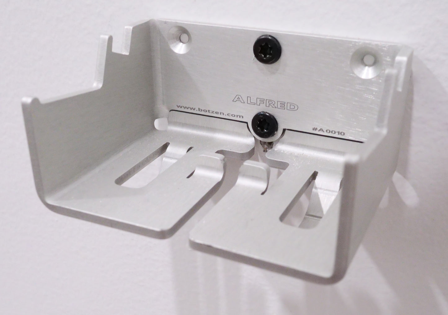 The Aluminum "Alfred" Backpack Hanger